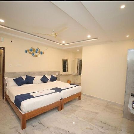 Sri Ganesh Residency Hotel Tirupati Buitenkant foto