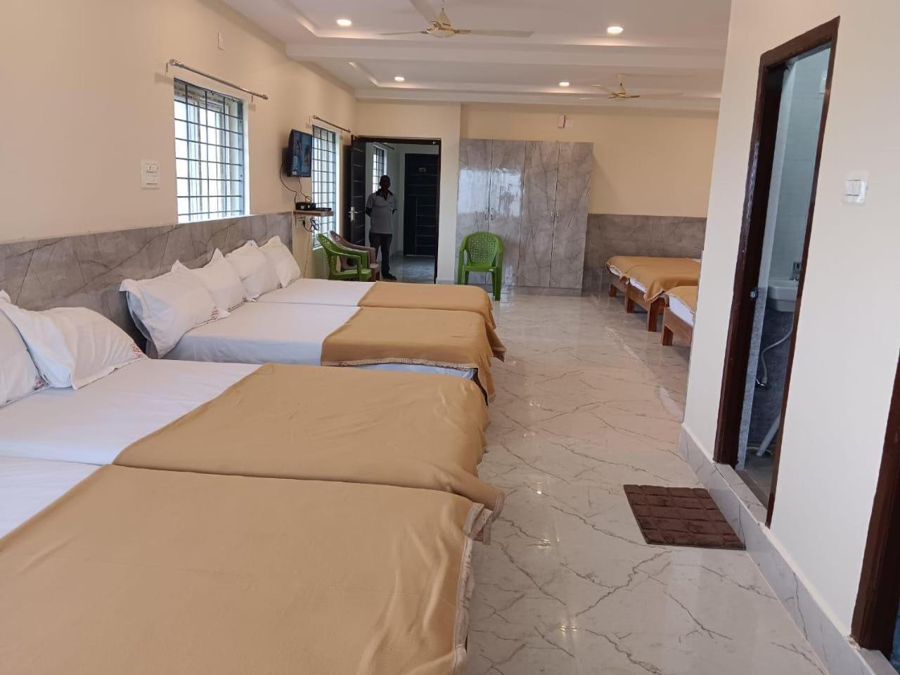 Sri Ganesh Residency Hotel Tirupati Buitenkant foto